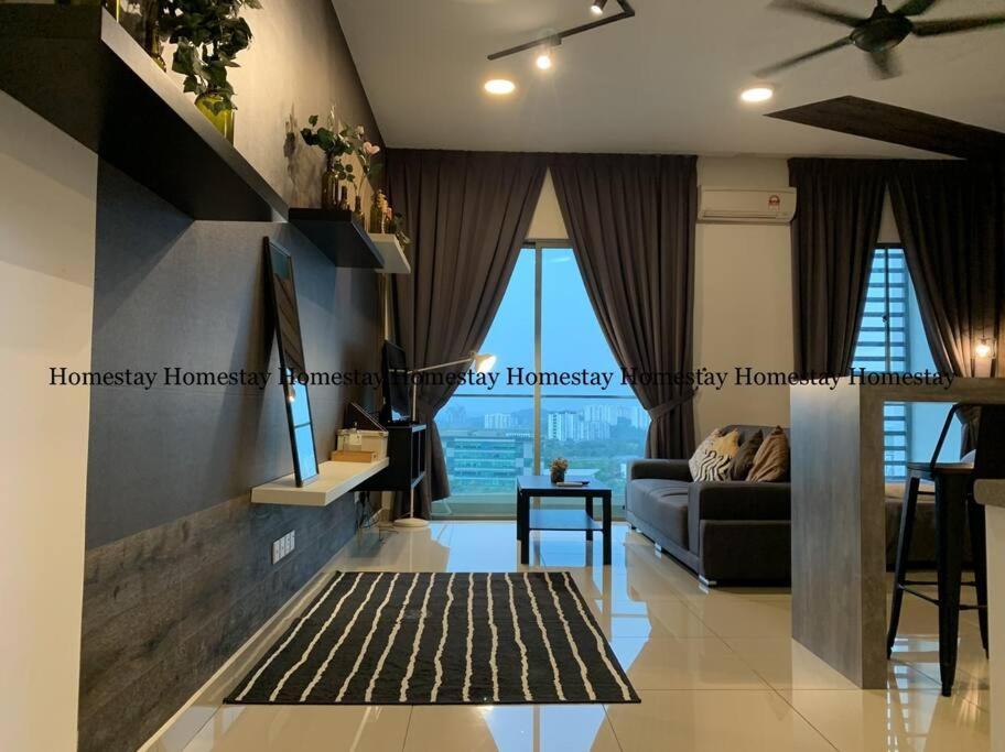 Stylish Romantic Couples Getaway - Netflix&Relax 7 Cyberjaya Exterior photo